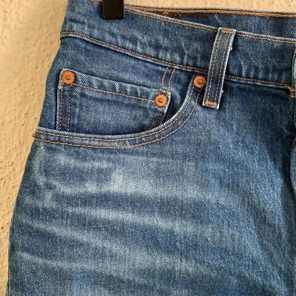LEVI'S Button Fly 501 Shorts in Back to Your Heart Lightly Size 28 - Picture 4 of 7